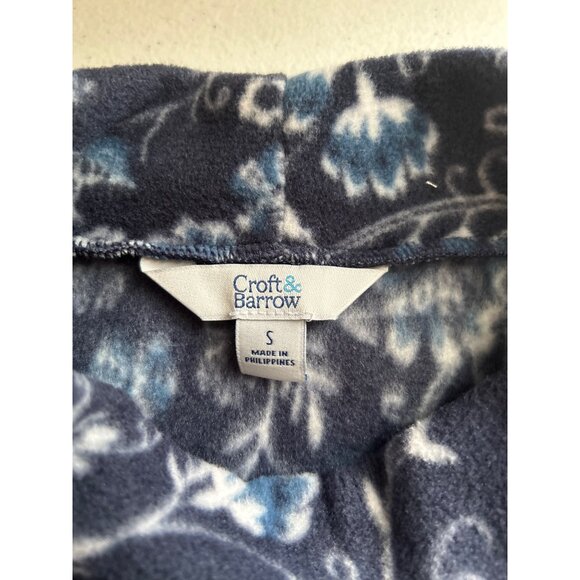 Croft & Barrow Womens Small Navy & White Fleece Floral Pullover Top - Picture 3 of 7